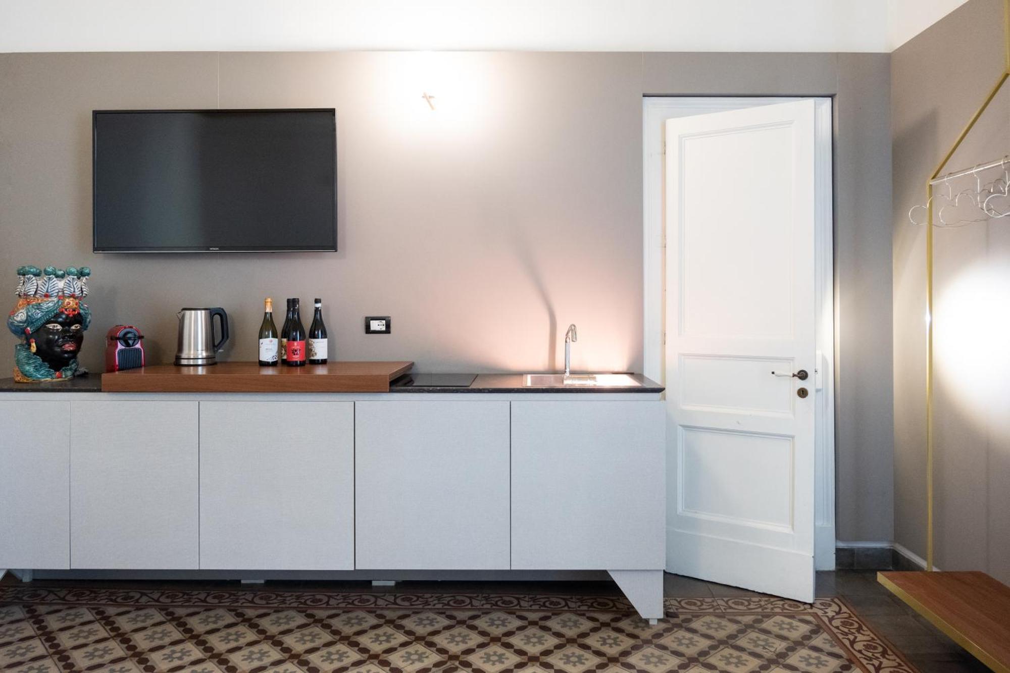Scene Suites Apartments Catania Ngoại thất bức ảnh